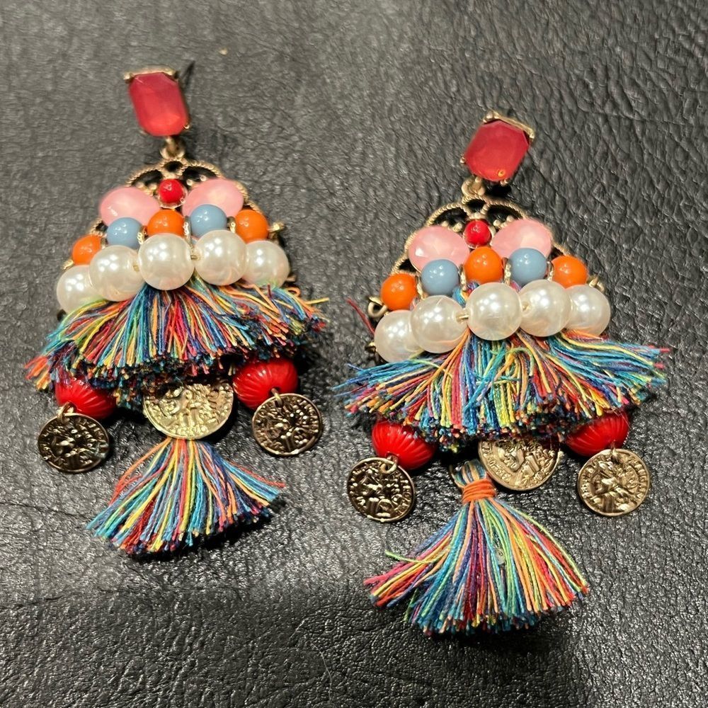 Fun Boho Fringe Glass Bead Earrings!
